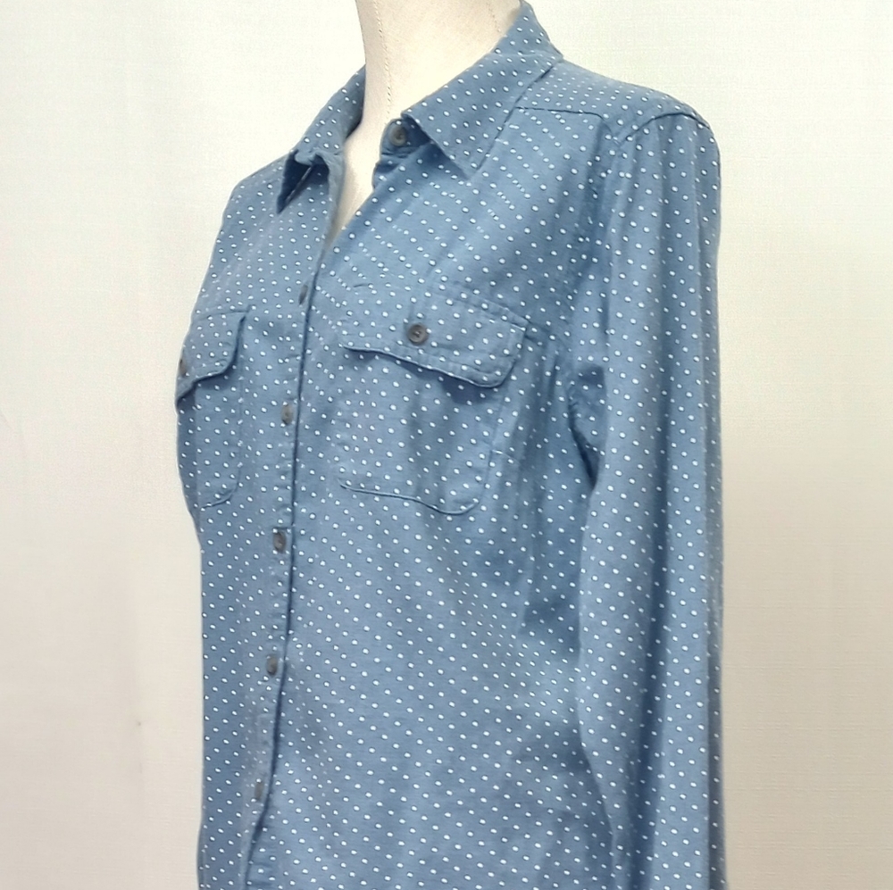 Women's Tops